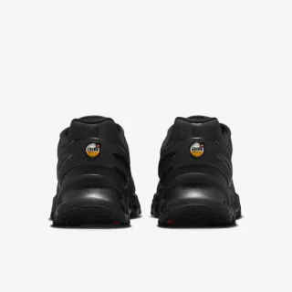 Nike AIR MAX DN8 
