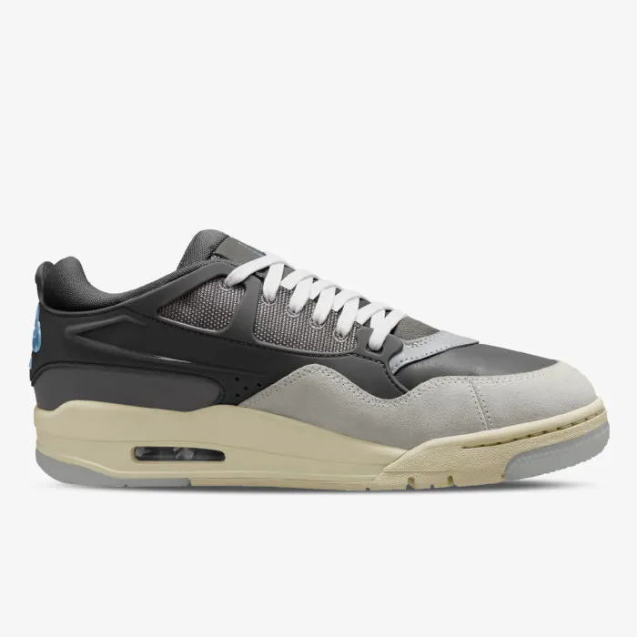 Nike AIR JORDAN 4 RM