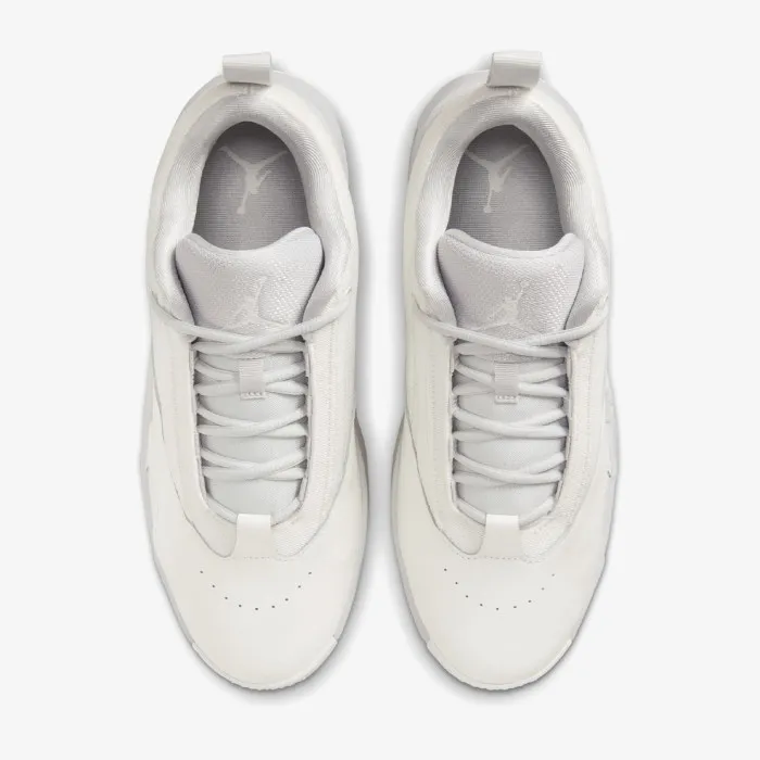 Nike WMNS JORDAN MAX AURA 6 