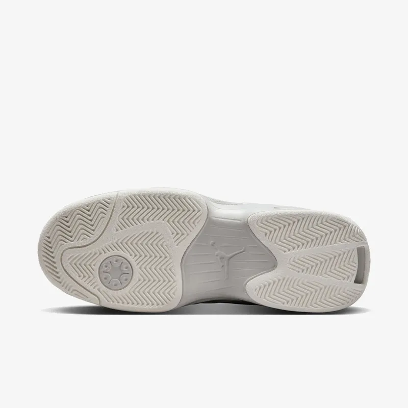 Nike WMNS JORDAN MAX AURA 6 