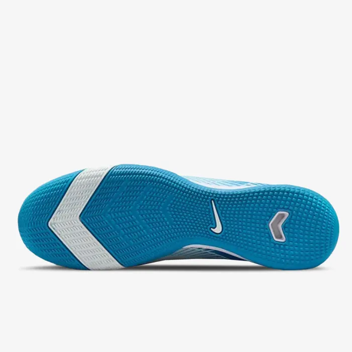 Nike ZM SUPERFLY 10 ACADEMY IC 