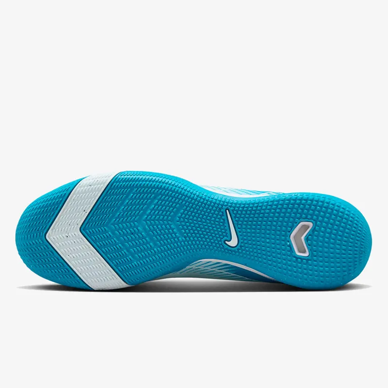 Nike ZOOM VAPOR 16 ACADEMY IC 