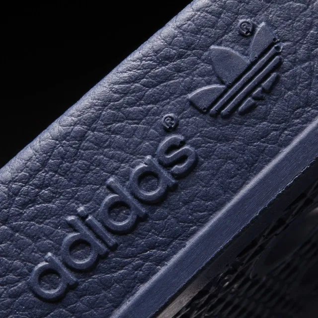 ADILETTE 