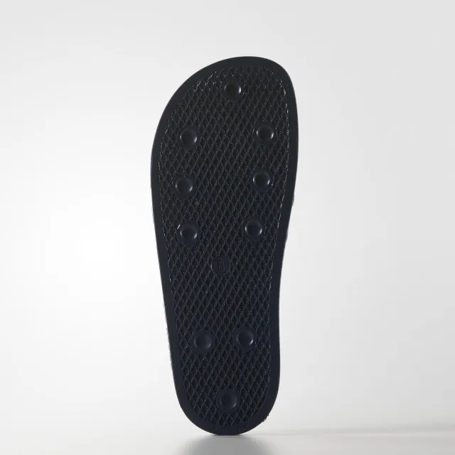 ADILETTE 