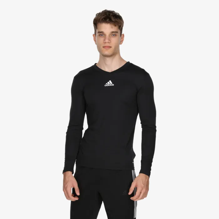 adidas TEAM BASE TEE 