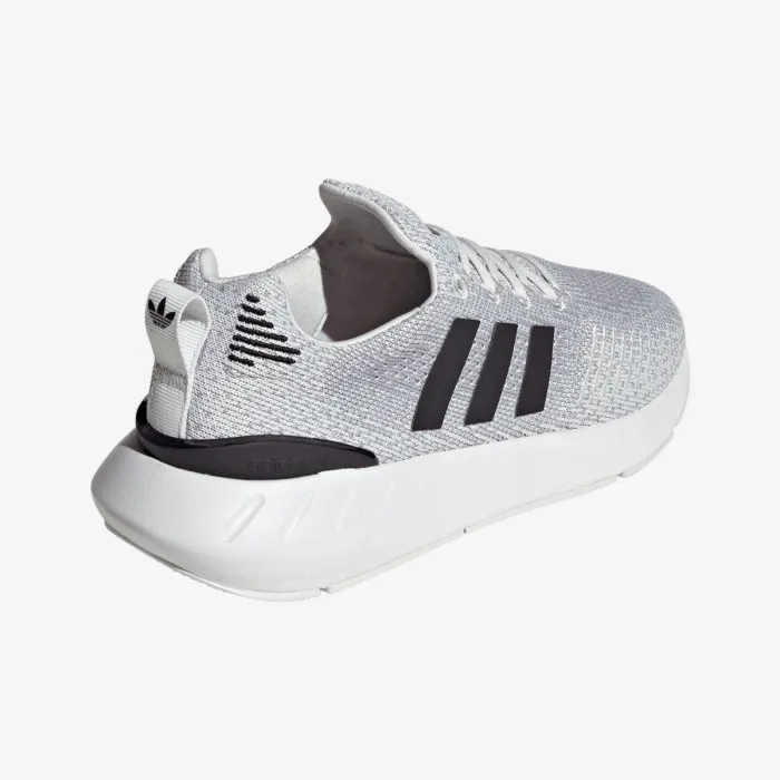 SWIFT RUN 22 W 