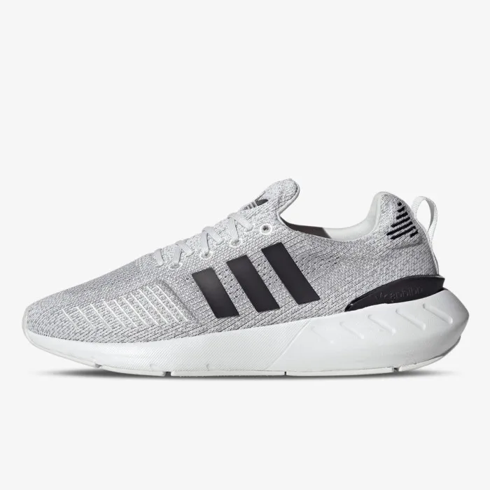 SWIFT RUN 22 W 