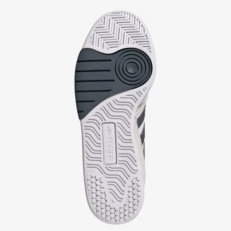 adidas COURTIC
