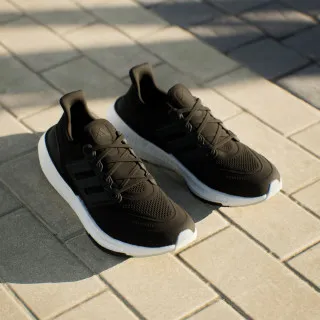 adidas ULTRABOOST 23