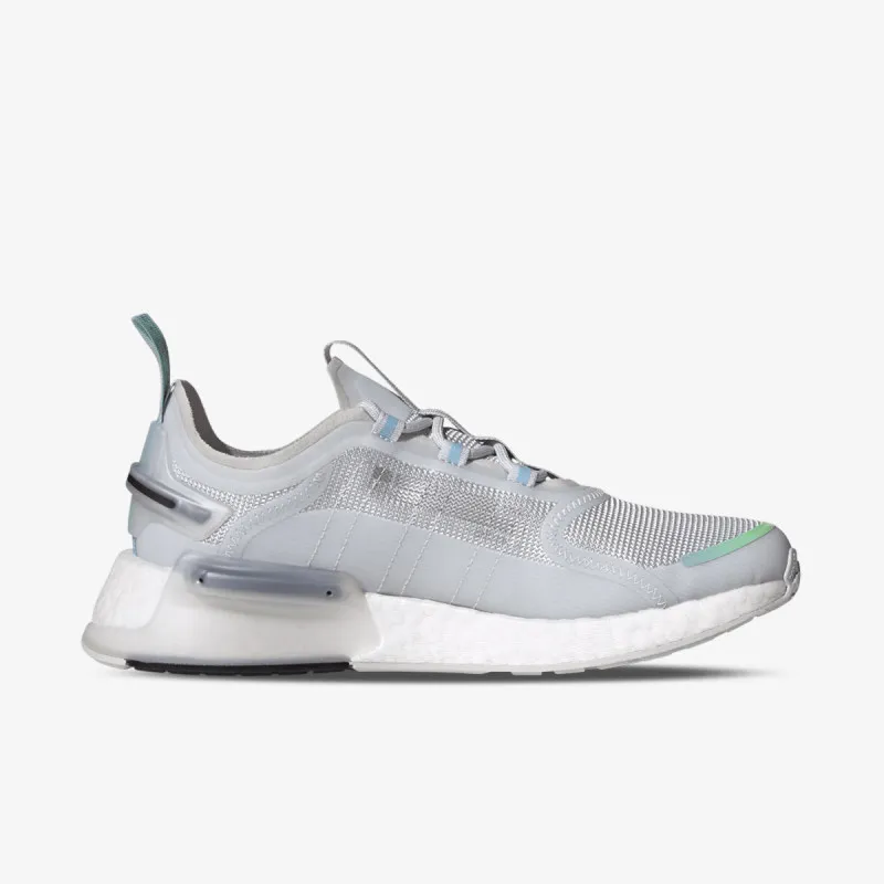 adidas NMD_V3