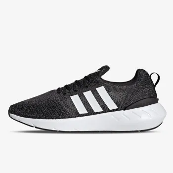 adidas SWIFT RUN 22 