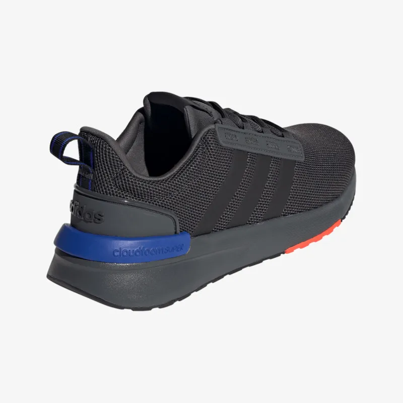 adidas RACER TR21
