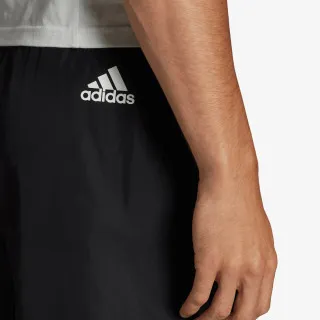 adidas Essentials BrandLove Chelsea