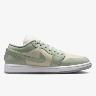 JORDAN WMNS AIR JORDAN 1 LOW SE 
