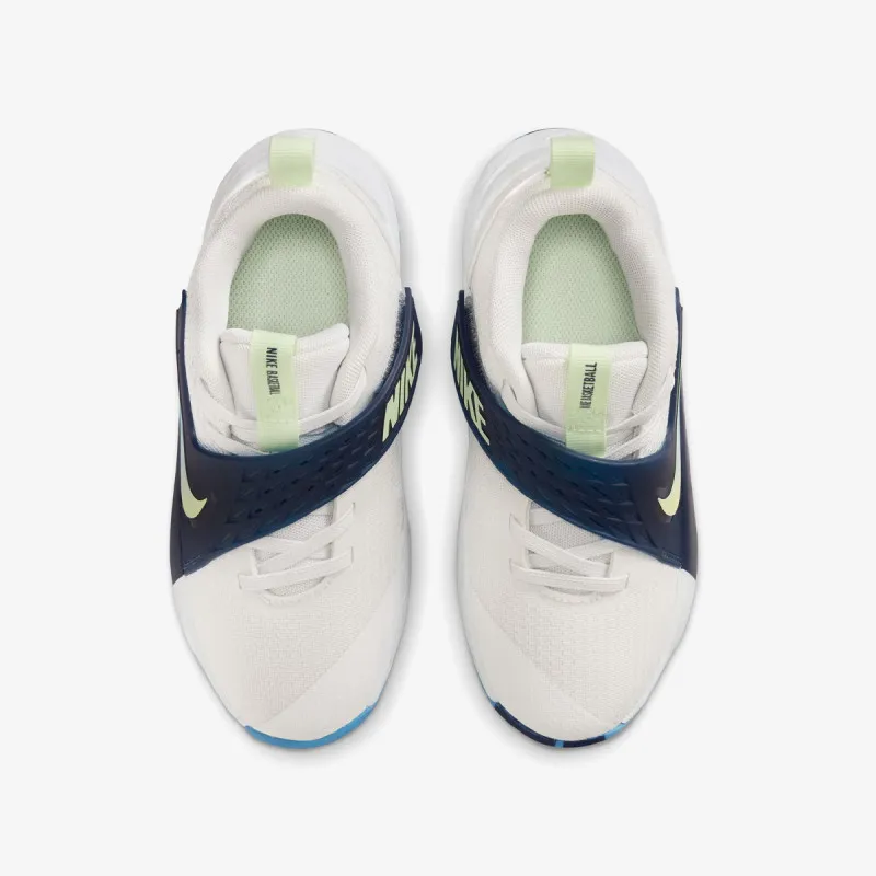 Nike TEAM HUSTLE D 12 PS 