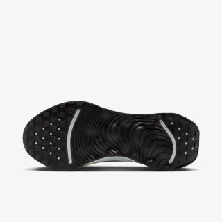 Nike WMNS NIKE MOTIVA SE 