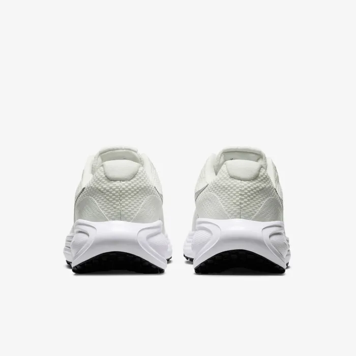 Nike W NIKE REVOLUTION 8 