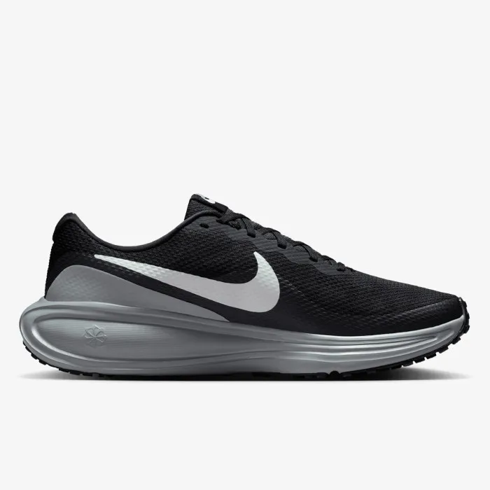 Nike NIKE REVOLUTION 8 
