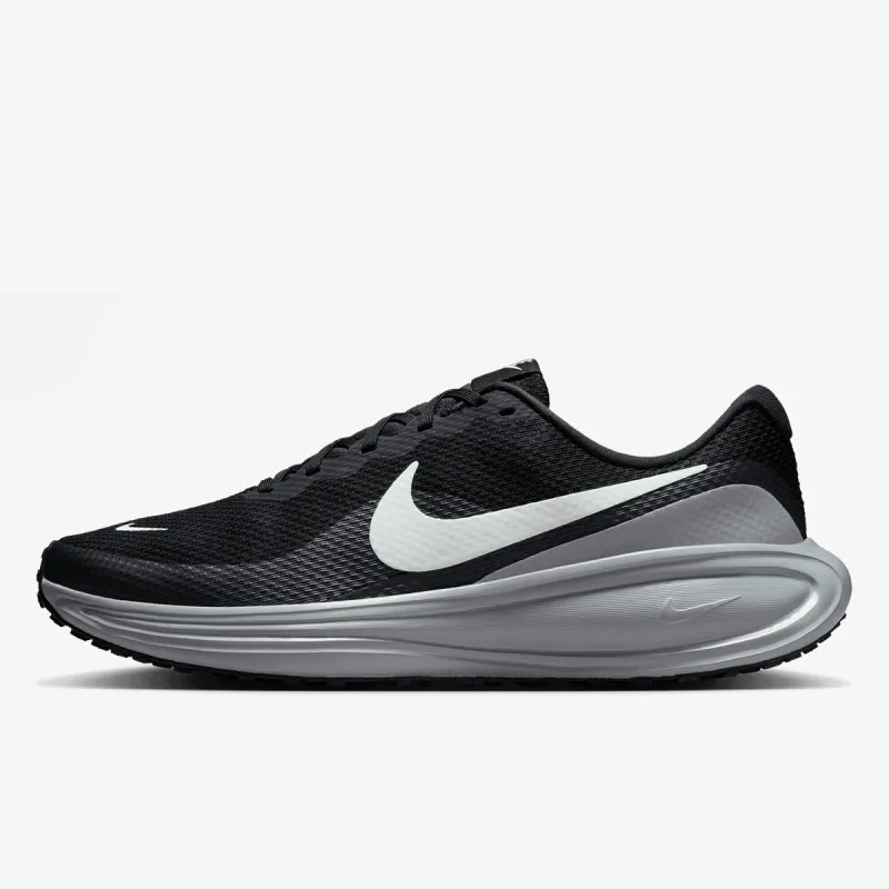 Nike NIKE REVOLUTION 8 