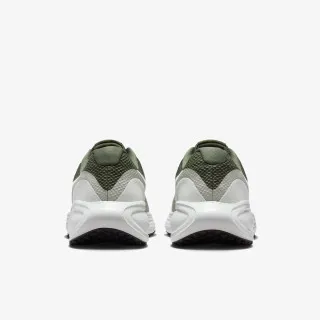 Nike NIKE REVOLUTION 8 