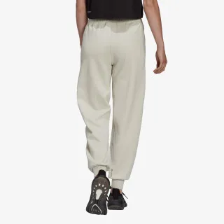 adidas AEROREADY