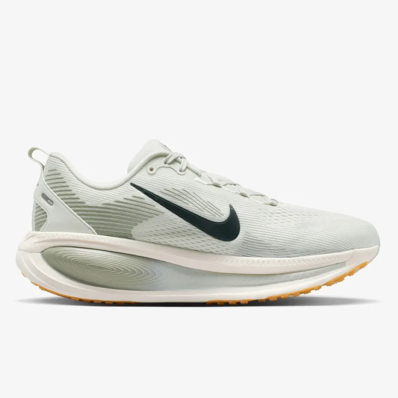 Nike NIKE VOMERO 18 
