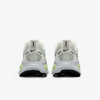 Nike W NIKE VOMERO 18 