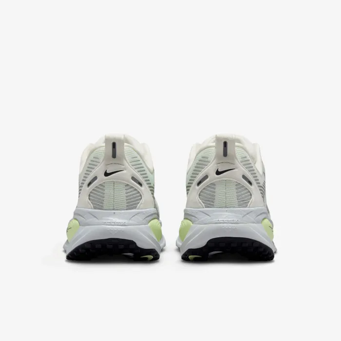 Nike W NIKE VOMERO 18 