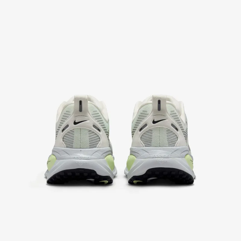 Nike W NIKE VOMERO 18 