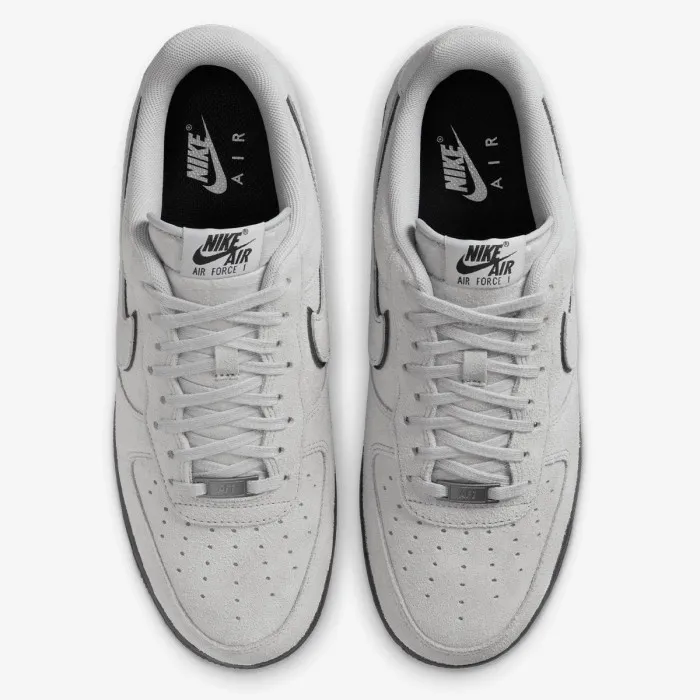 Nike AIR FORCE 1 '07 LV8 