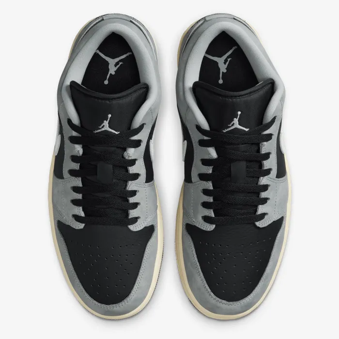 Nike AIR JORDAN 1 LOW SE 