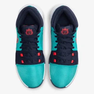 Nike LEBRON WITNESS VIII 