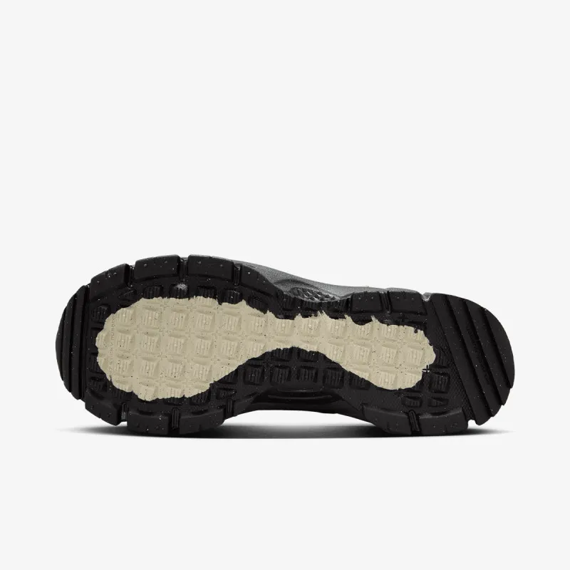 Nike W NIKE ZOOM VOMERO ROAM 