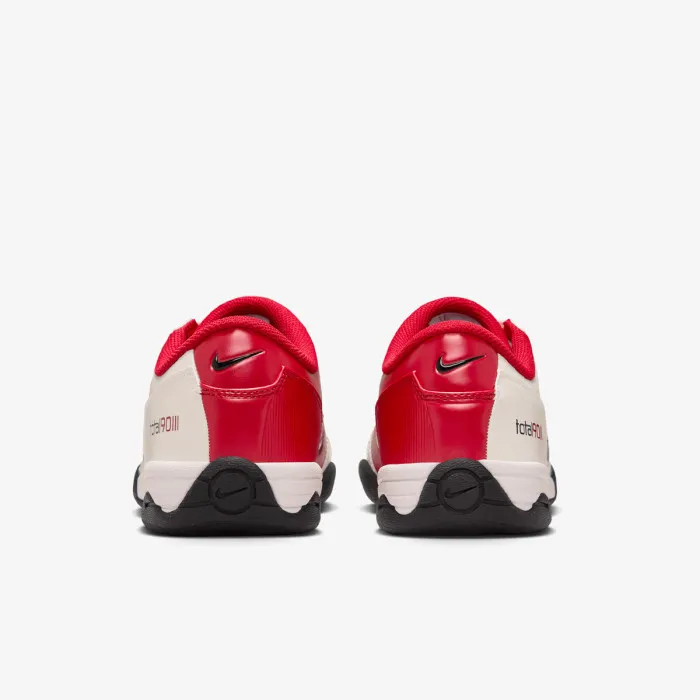 Nike TOTAL 90 