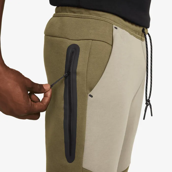 Nike M NK TCH FLC JGGR 