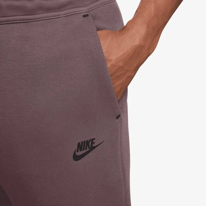Nike M NK TCH FLC JGGR 