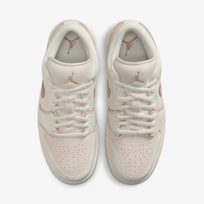 Nike WMNS AIR JORDAN 1 LOW SE 