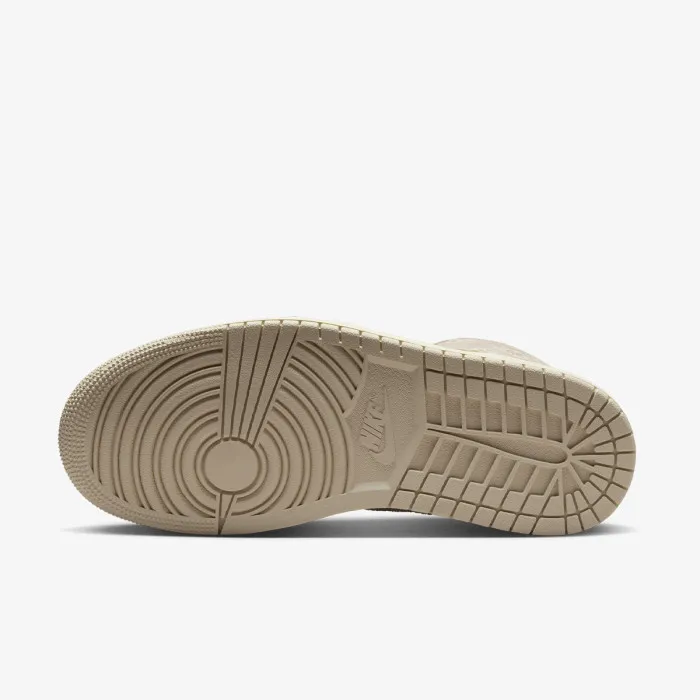 Nike WMNS AIR JORDAN 1 MID SE 