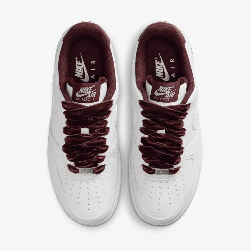 Nike W AIR FORCE 1 '07 LACE 