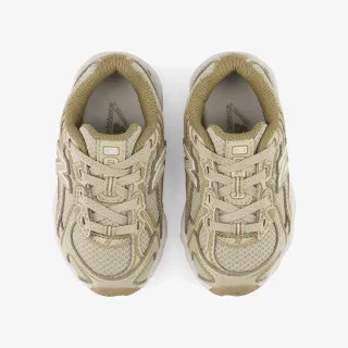NEW BALANCE K 740 