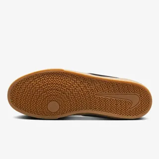 Nike NIKE CHARGE SUEDE