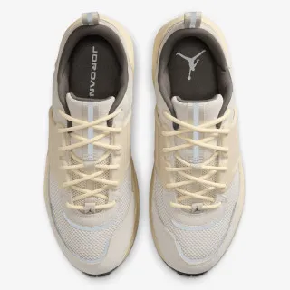 Nike JORDAN TRUNNER O/S 