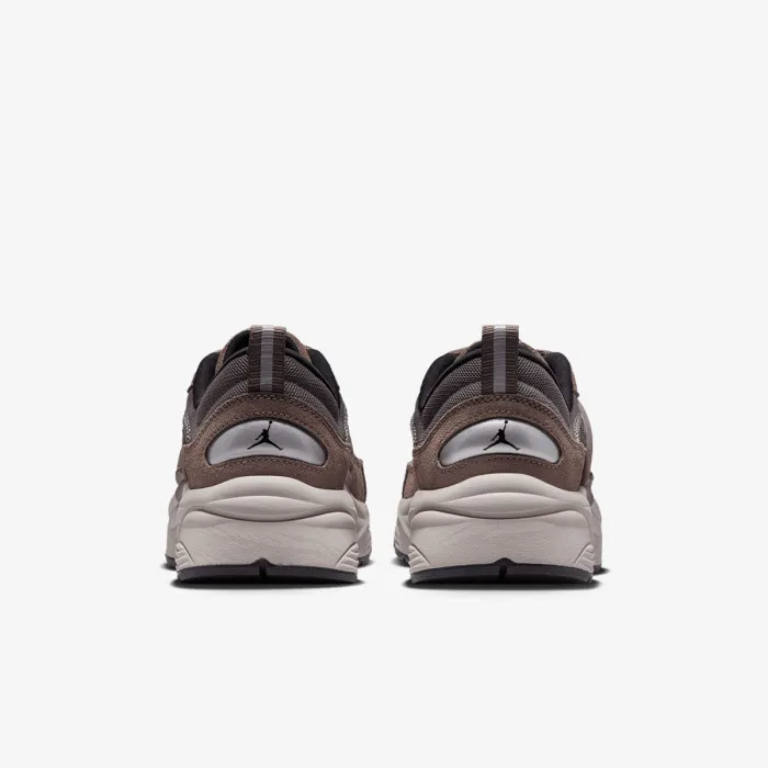 JORDAN JORDAN TRUNNER O/S 