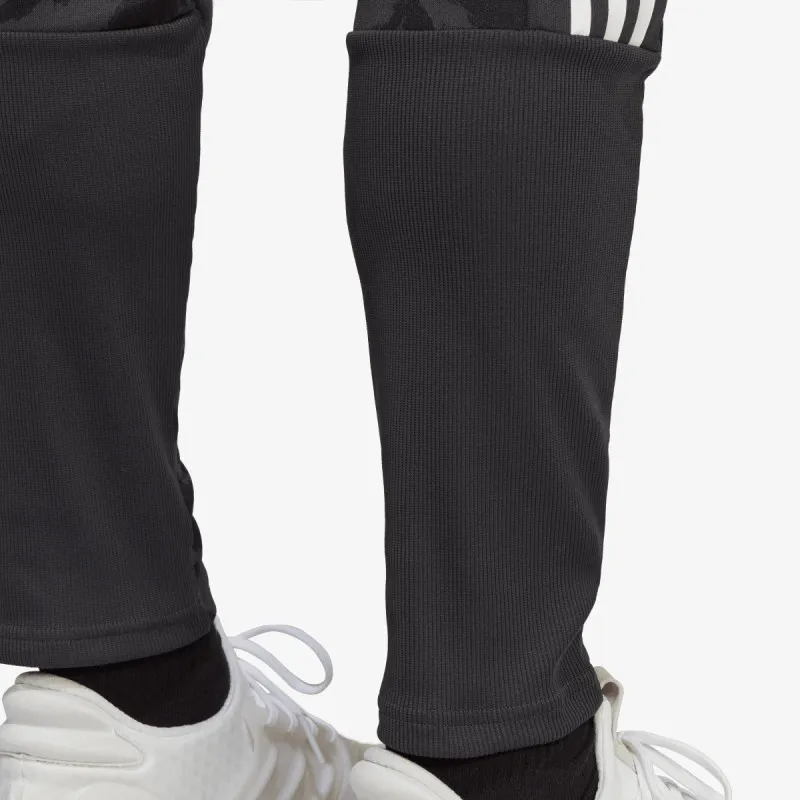 adidas Tiro Suit-Up