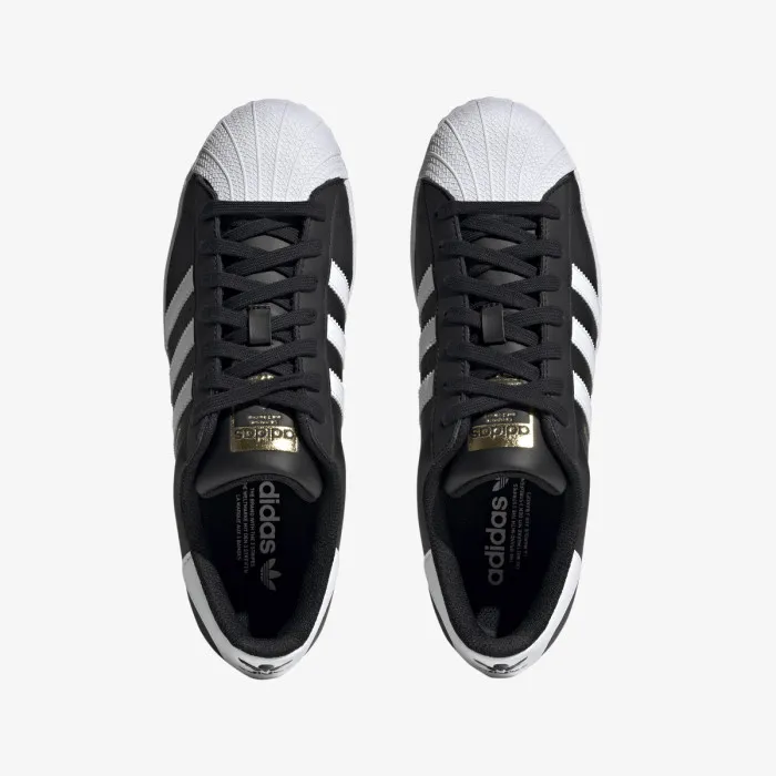 SUPERSTAR 