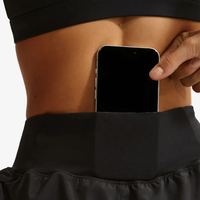 Nike W NK TEMPO FLW SWSH MR DF SHRT 