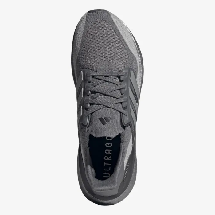 adidas ULTRABOOST 5 