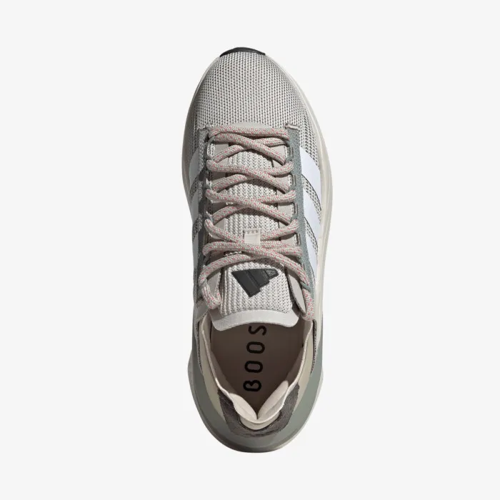 adidas AVRYN_X 