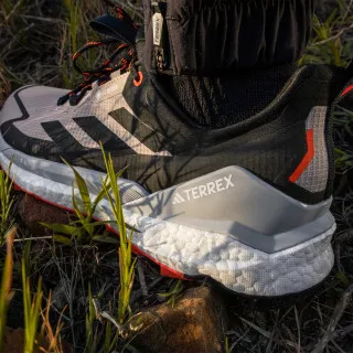 adidas TERREX FREE HIKER 2 LOW GTX