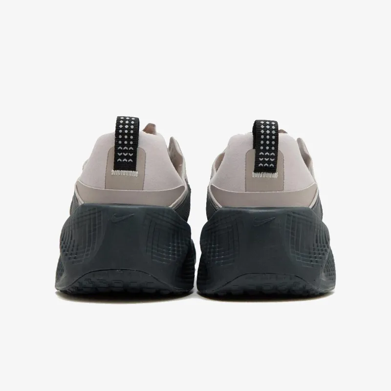 Nike NIKE AVA ROVER REFLECTIVITY 